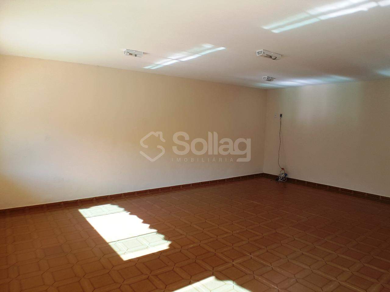 Casa em condomínio à venda no Condomínio Estância Marambaia: