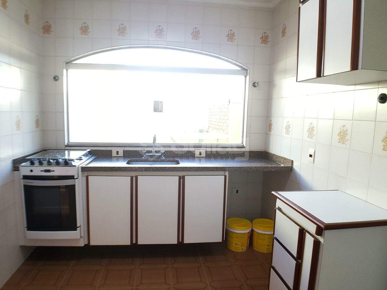 Casa em condomínio à venda no Condomínio Estância Marambaia: