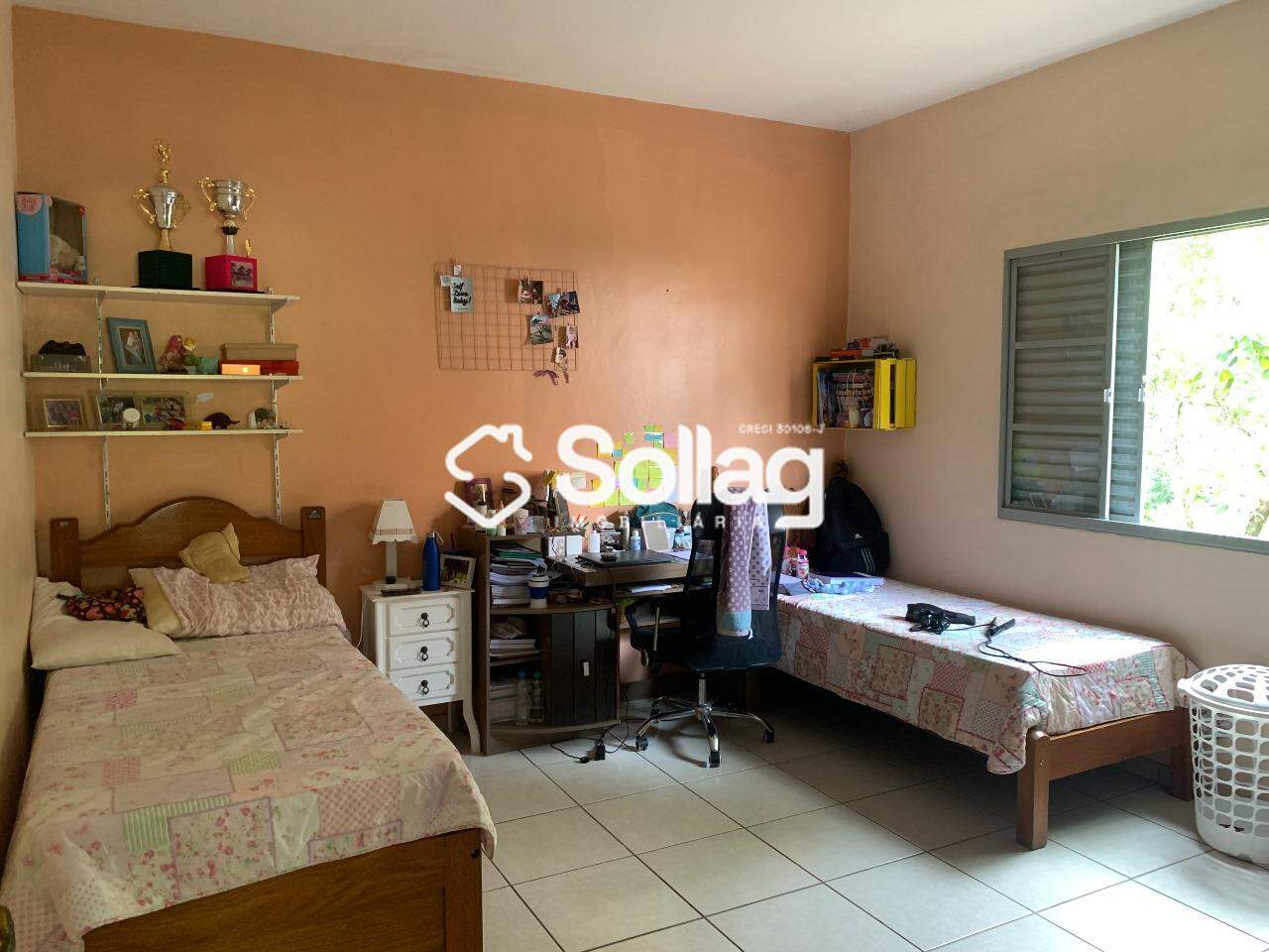 Casa à venda no Chácaras Polozzi: