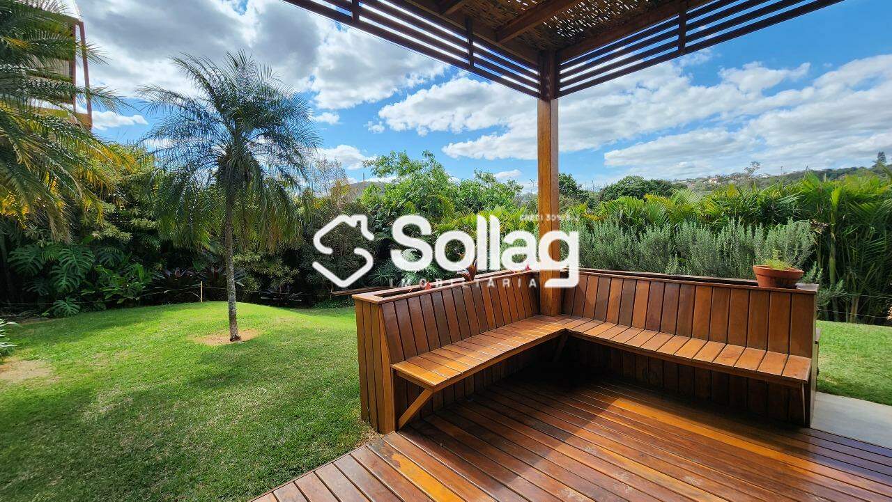 Casa em condomínio à venda no Condomínio Ipê Velho: 