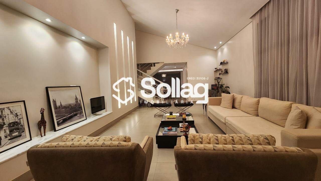 Casa em condomínio à venda no Condomínio Ipê Velho: 