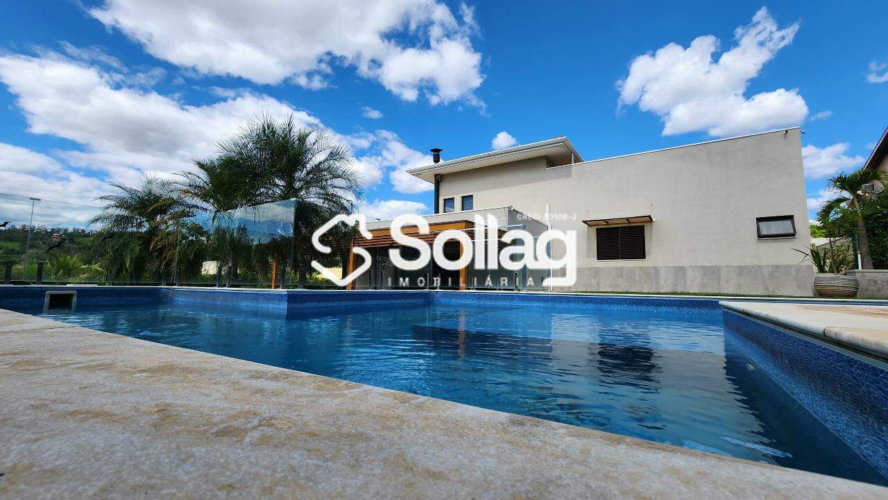 Casa em condomínio à venda no Condomínio Ipê Velho: 