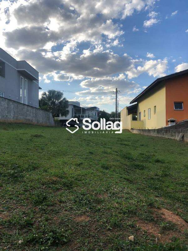 Terreno em condomínio à venda no Condomínio Reserva dos Vinhedos: