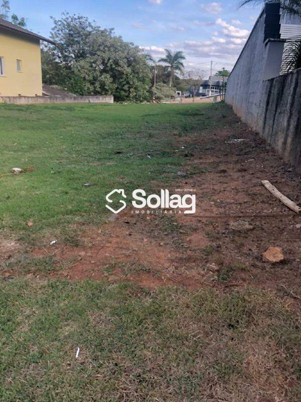Terreno em condomínio à venda no Condomínio Reserva dos Vinhedos: