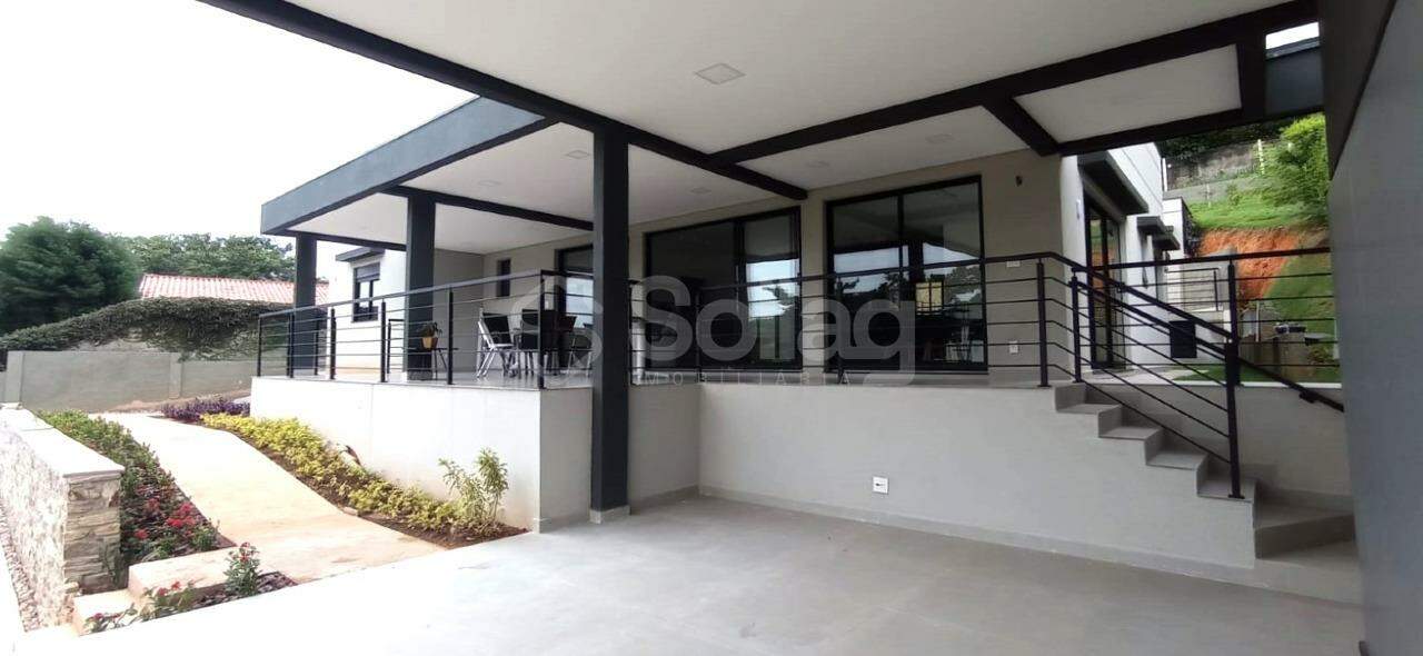 Casa em condomínio à venda no Condomínio Vila Hípica I: