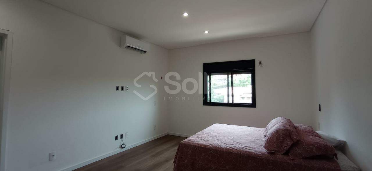 Casa em condomínio à venda no Condomínio Vila Hípica I: