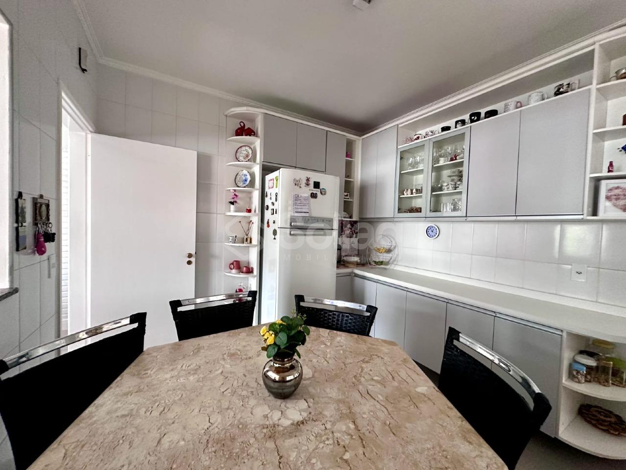 Casa à venda no Residencial Joana: 