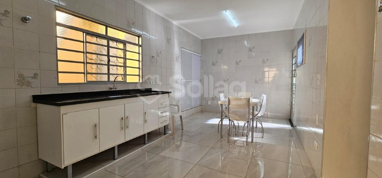 Casa à venda no Vila Papelão: 