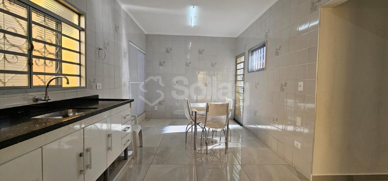 Casa à venda no Vila Papelão: 