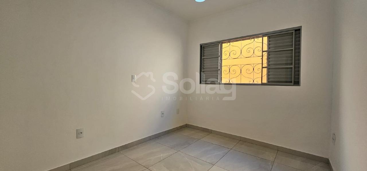 Casa à venda no Vila Papelão: 