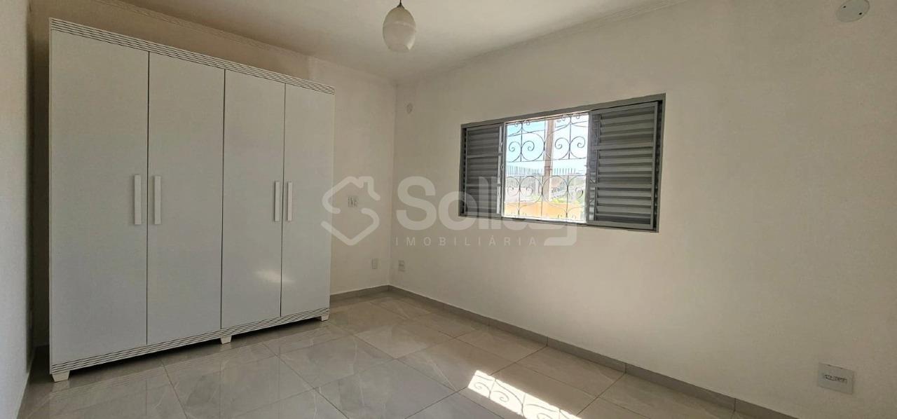 Casa à venda no Vila Papelão: 