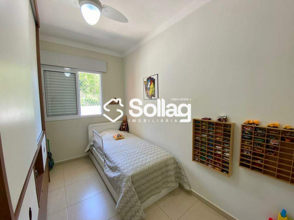 Casa em condomínio à venda no Pinheirinho: