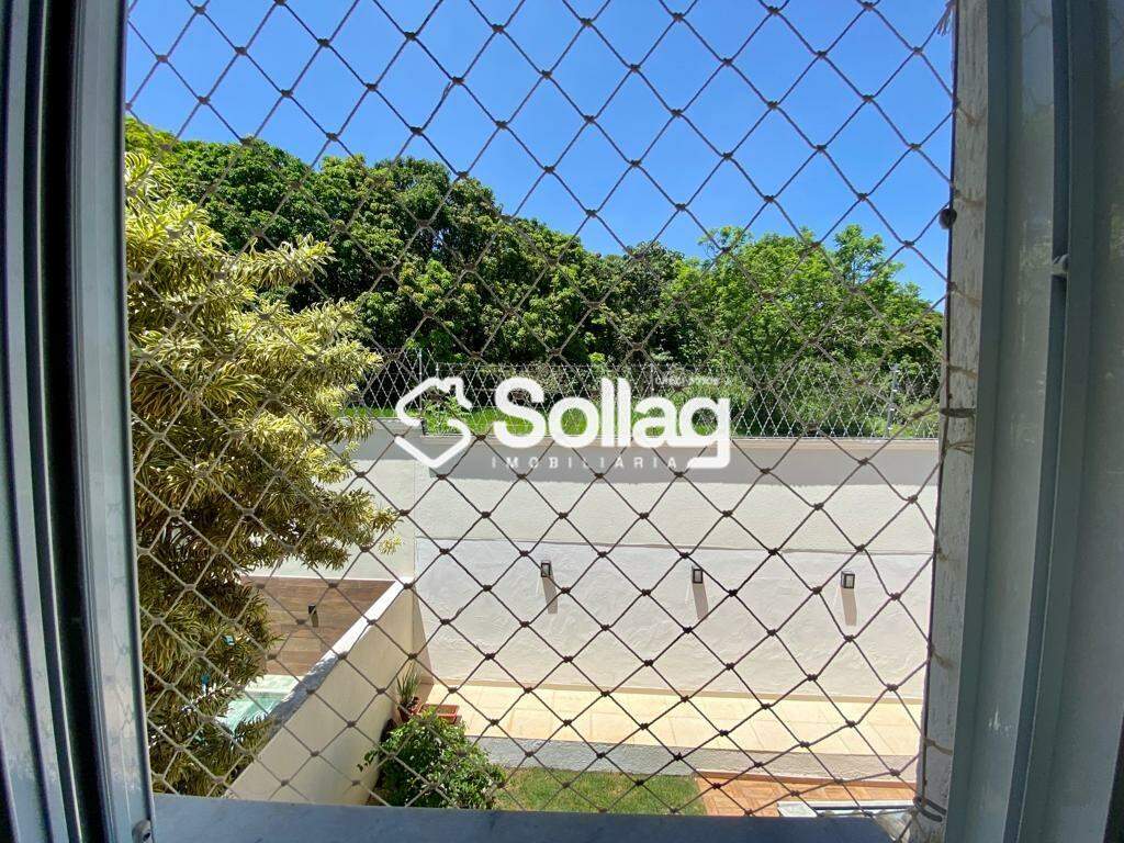 Casa em condomínio à venda no Pinheirinho: