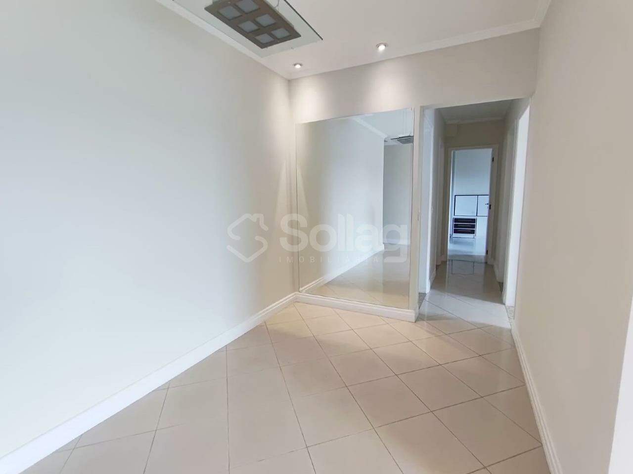 Apartamento para aluguel no Edifício Roma: 