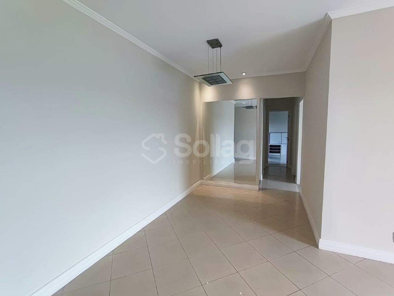 Apartamento para aluguel no Edifício Roma: 