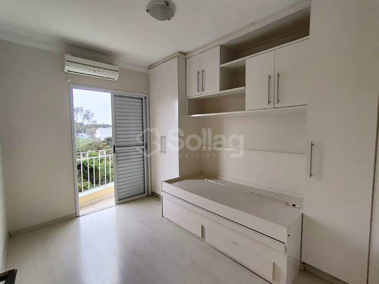 Apartamento para aluguel no Edifício Roma: 