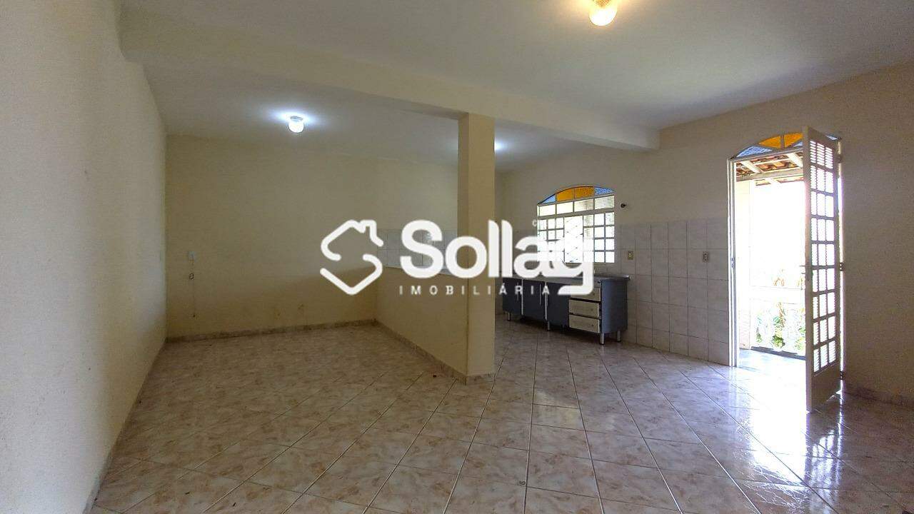 Casa em condomínio à venda no Condomínio Recanto Florido: 