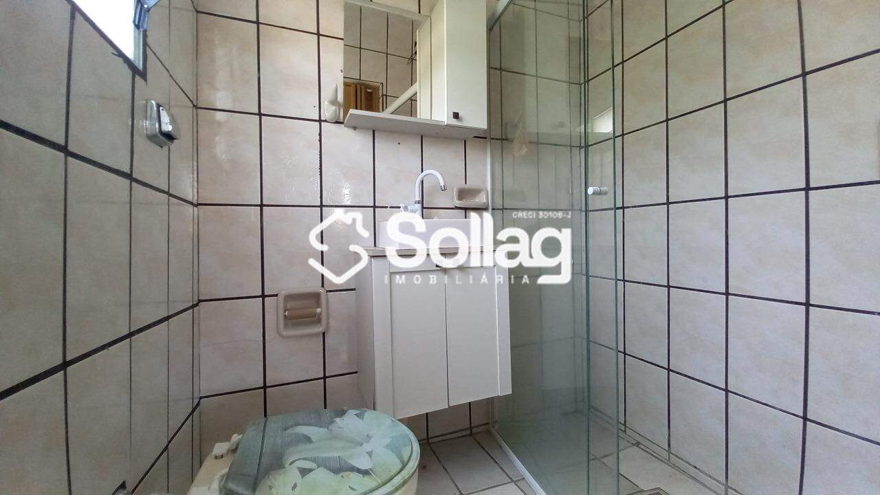 Casa em condomínio à venda no Condomínio Recanto Florido: 