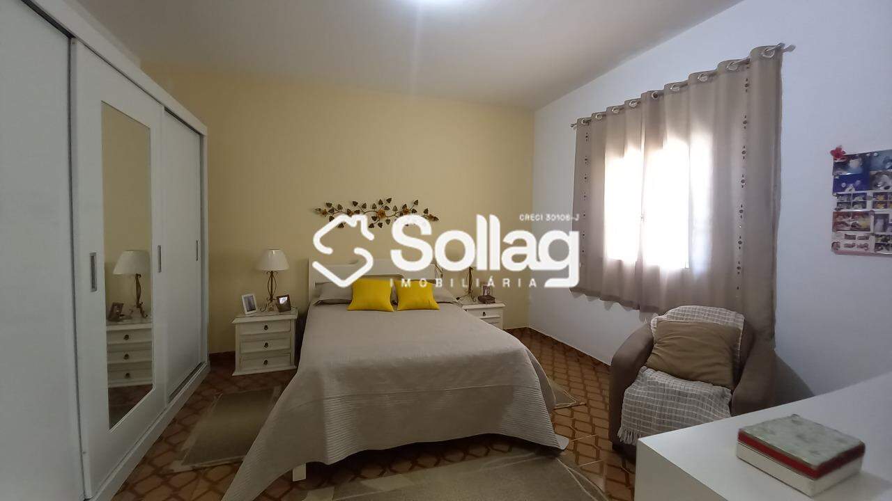 Casa em condomínio à venda no Condomínio Recanto Florido: 