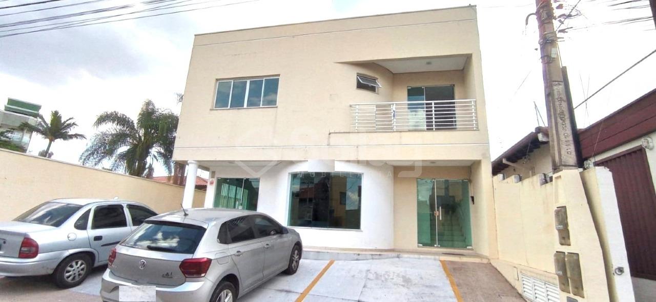 Prédio à venda no Jardim Itália: 