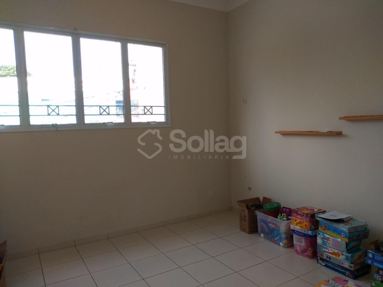 Sala para aluguel no Centro: 