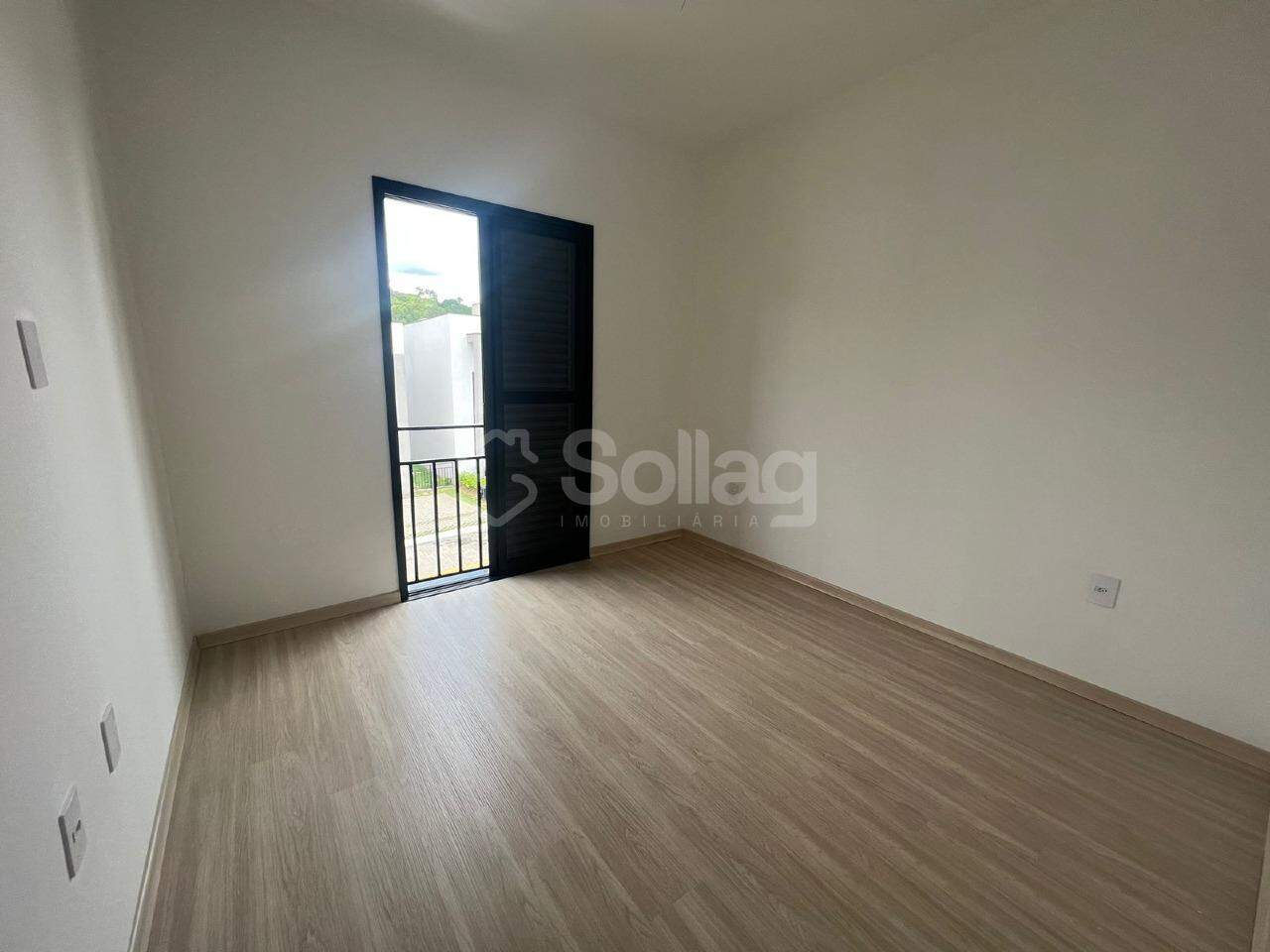 Casa em condomínio para aluguel no São Joaquim: 