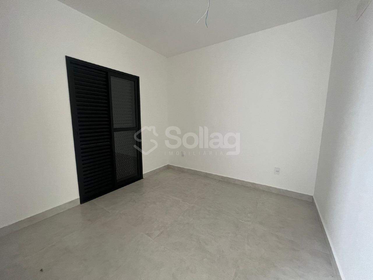 Casa em condomínio para aluguel no São Joaquim: 