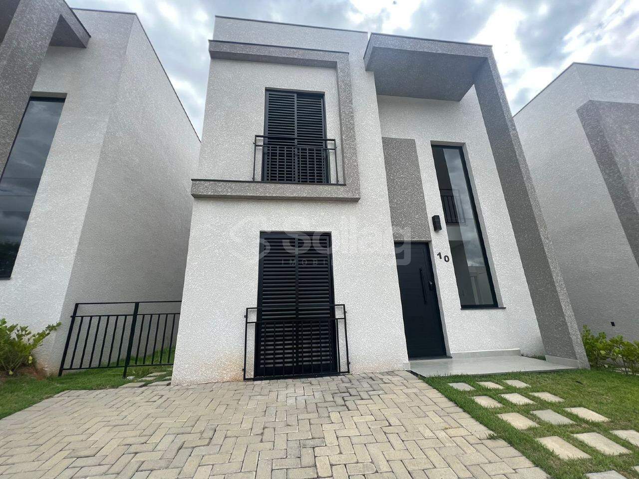 Casa em condomínio para aluguel no São Joaquim: 