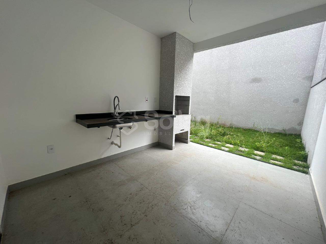 Casa em condomínio para aluguel no São Joaquim: 