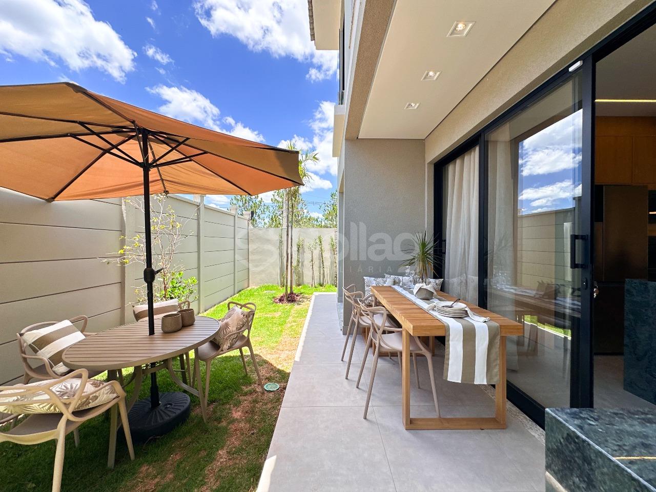 Casa em condomínio à venda no Observatório: 