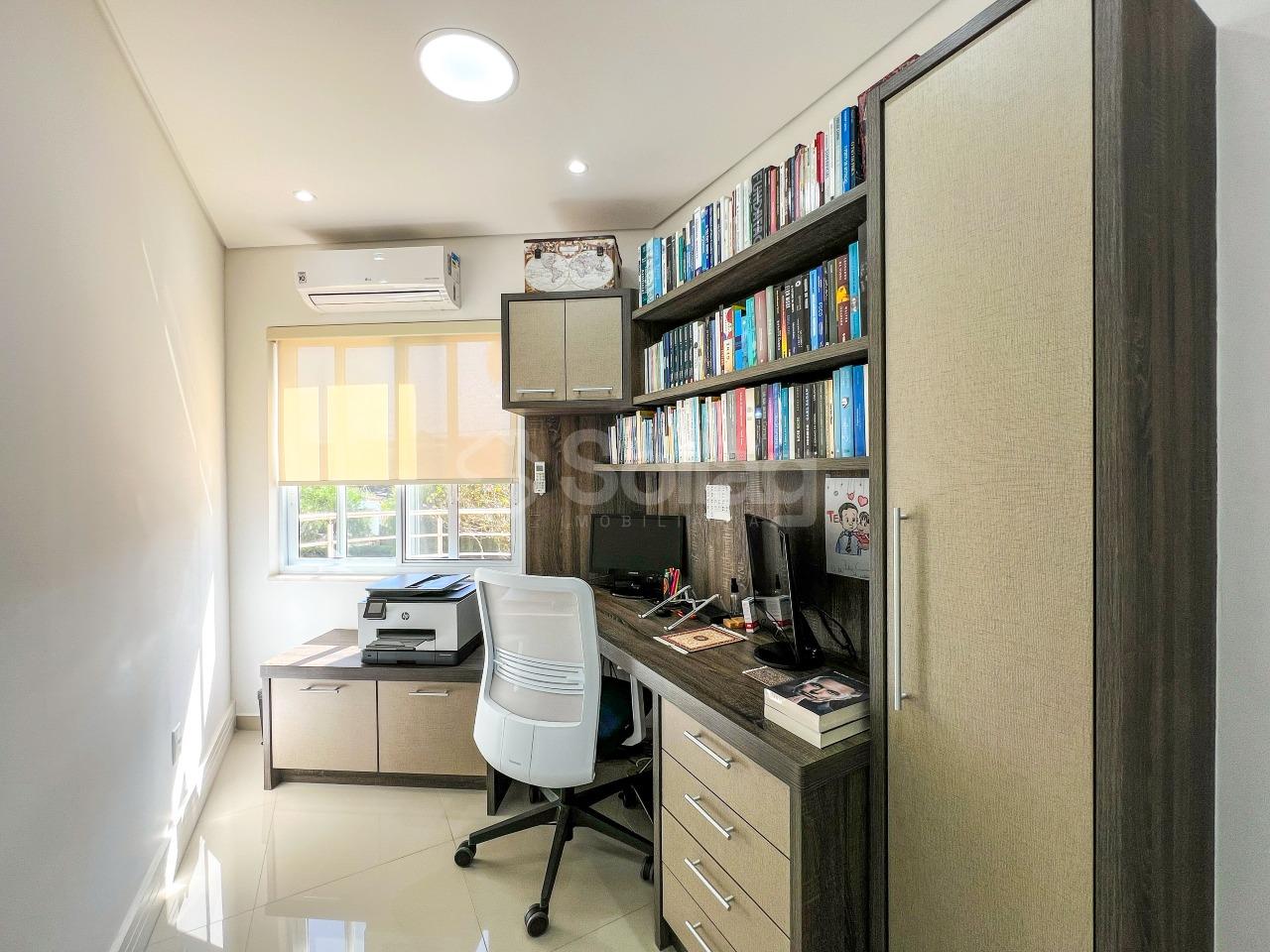 Casa em condomínio à venda no Condomínio Jardim das Palmeiras: 