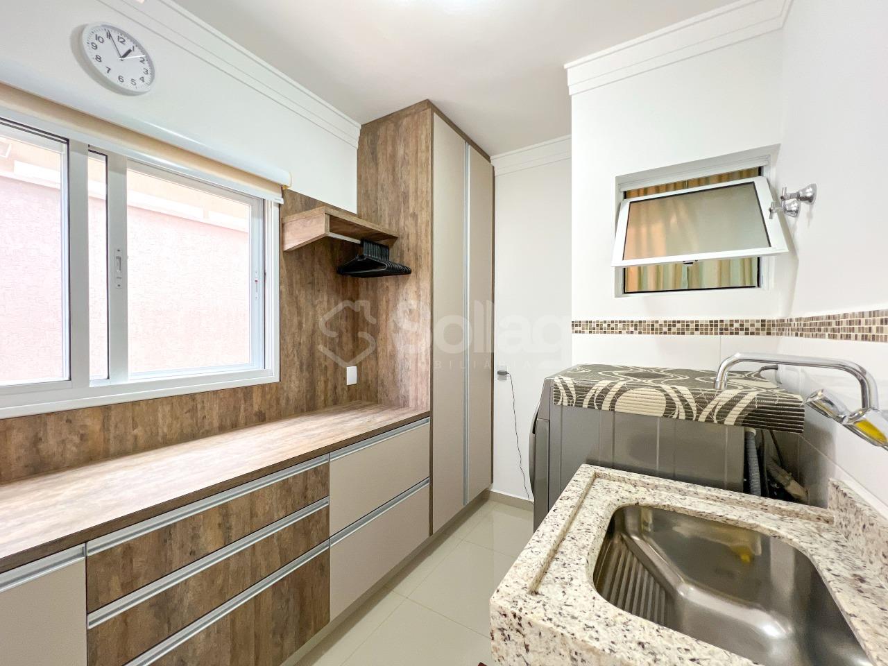 Casa em condomínio à venda no Condomínio Jardim das Palmeiras: 