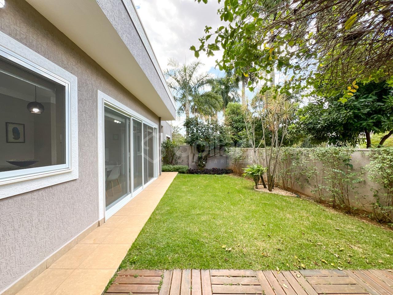 Casa em condomínio à venda no Condomínio Jardim das Palmeiras: 