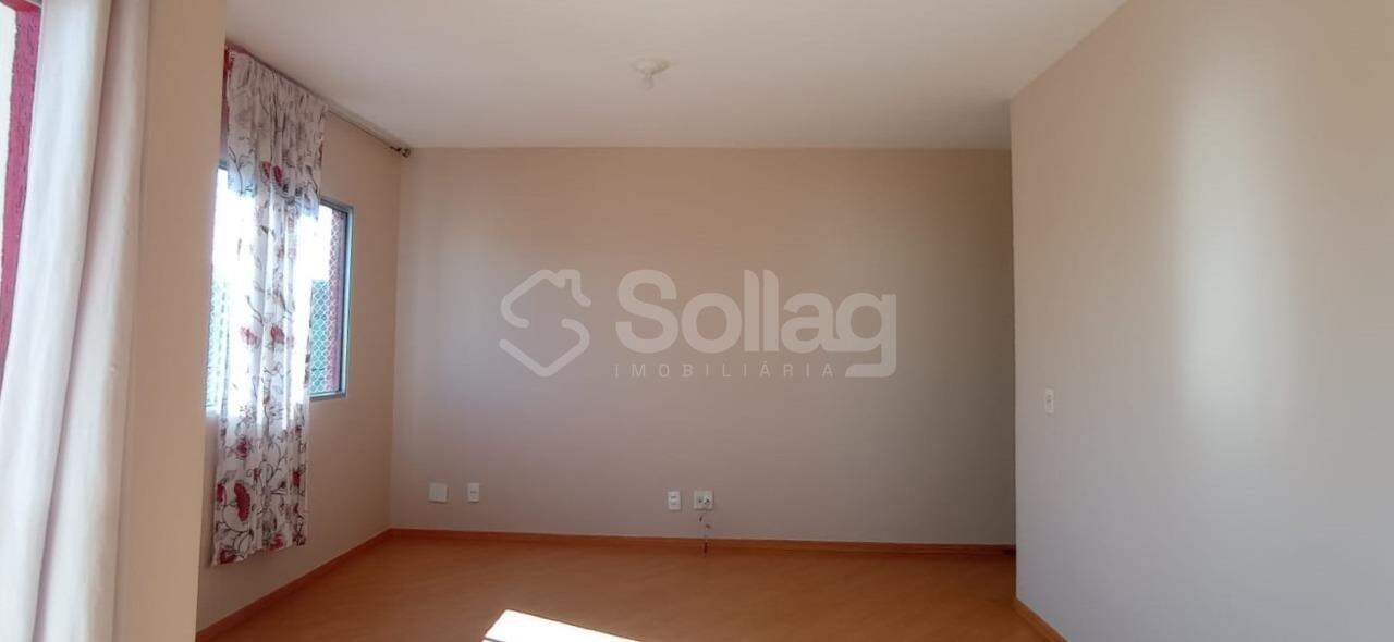 Apartamento à venda no Residencial Parque dos Pássaros: 