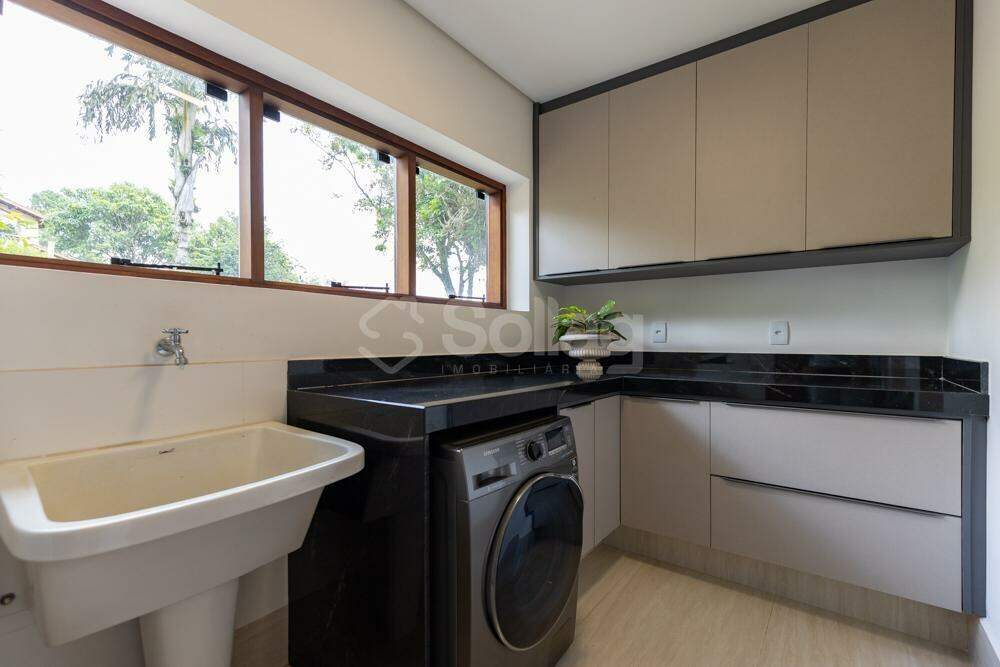 Casa em condomínio à venda no Condomínio Vale da Santa Fé: 