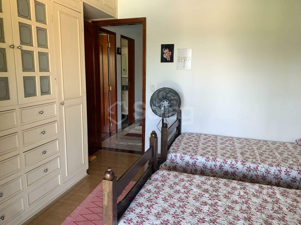 Casa em condomínio à venda no Condomínio São Joaquim: 