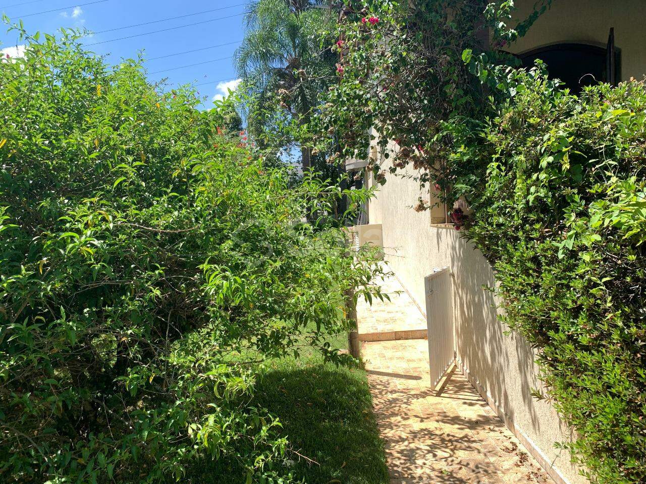 Casa em condomínio à venda no Condomínio São Joaquim: 