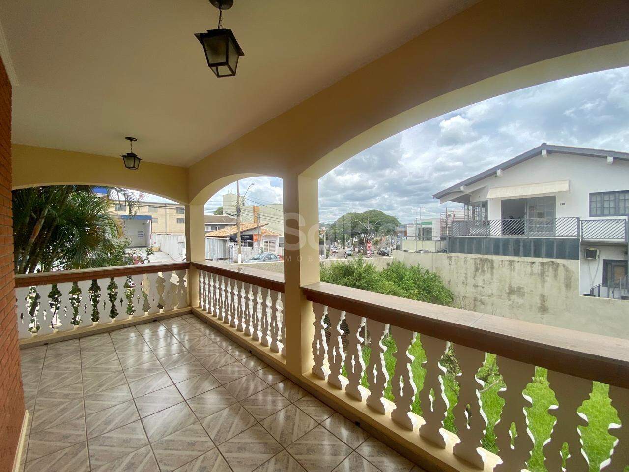 Casa à venda no Centro: 