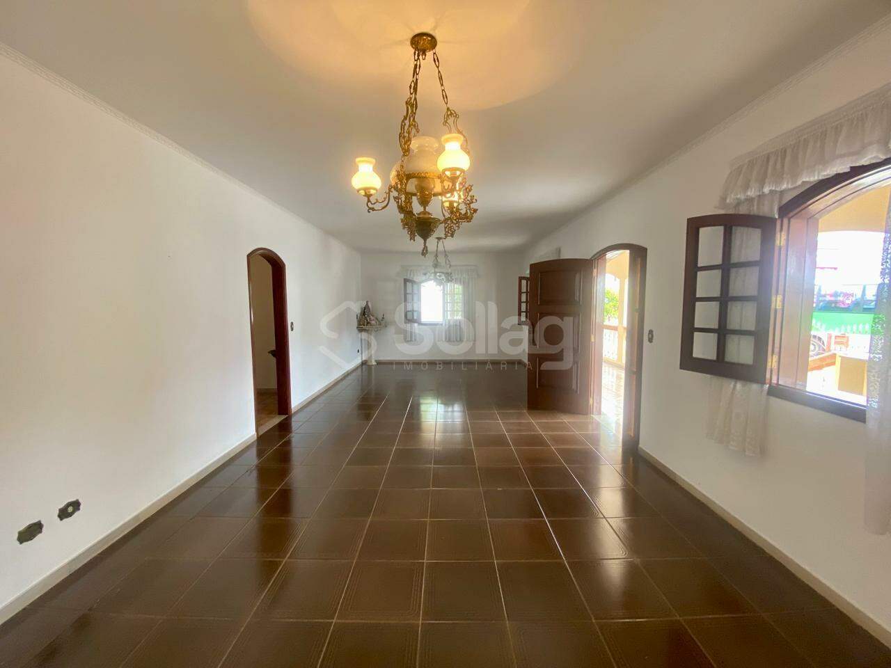 Casa à venda no Centro: 