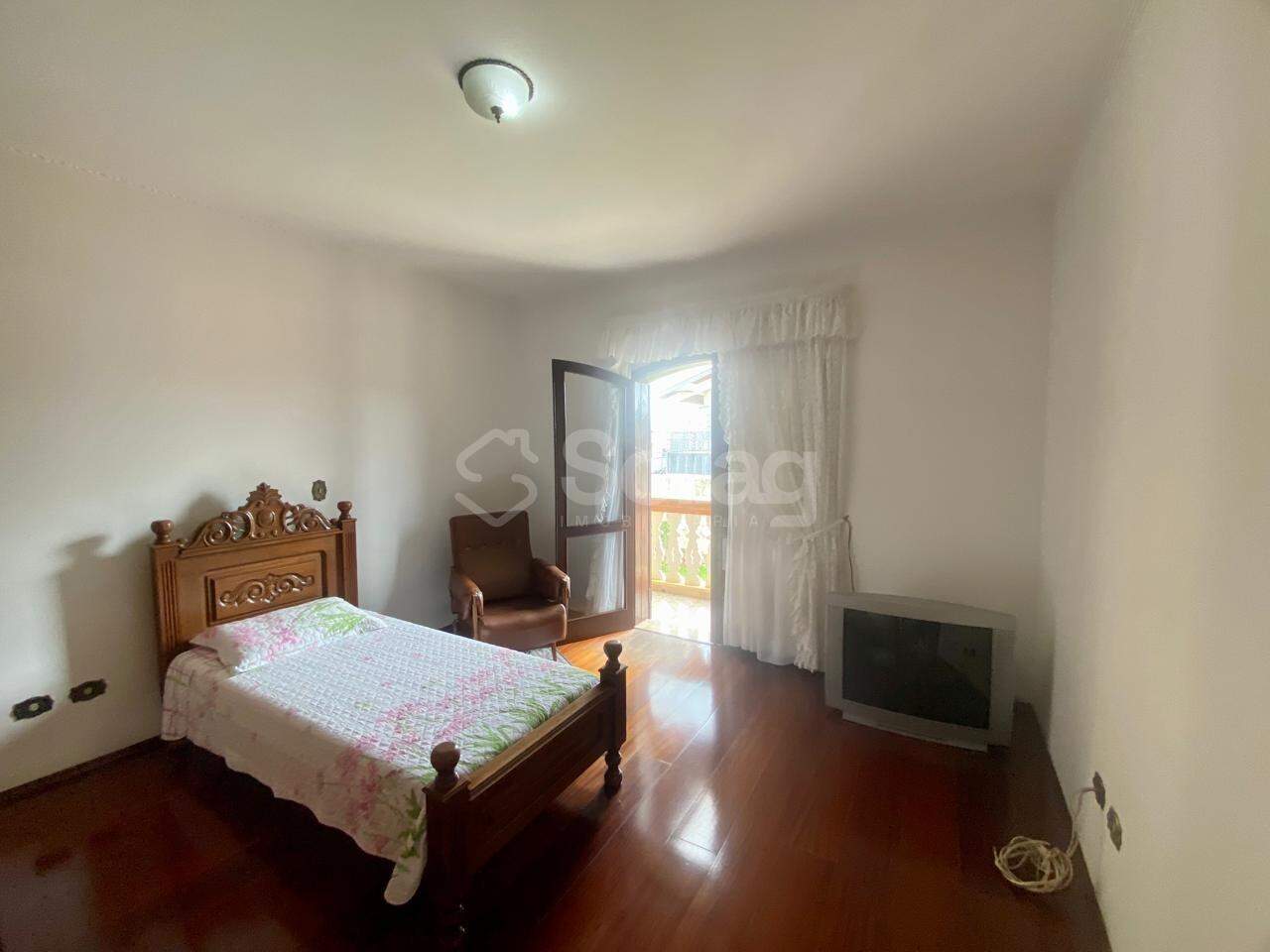 Casa à venda no Centro: 