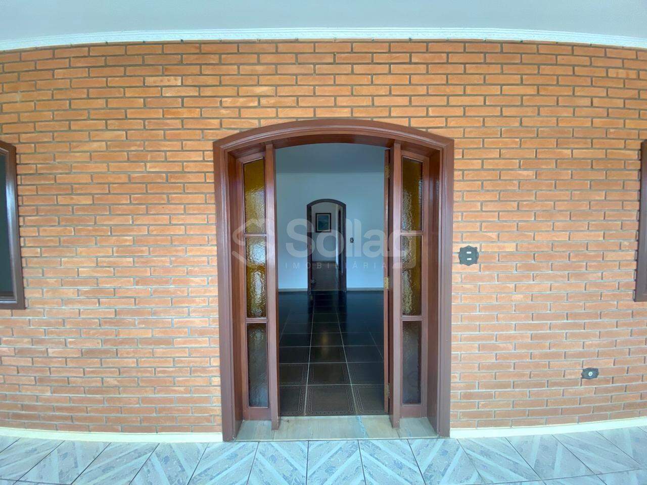 Casa à venda no Centro: 
