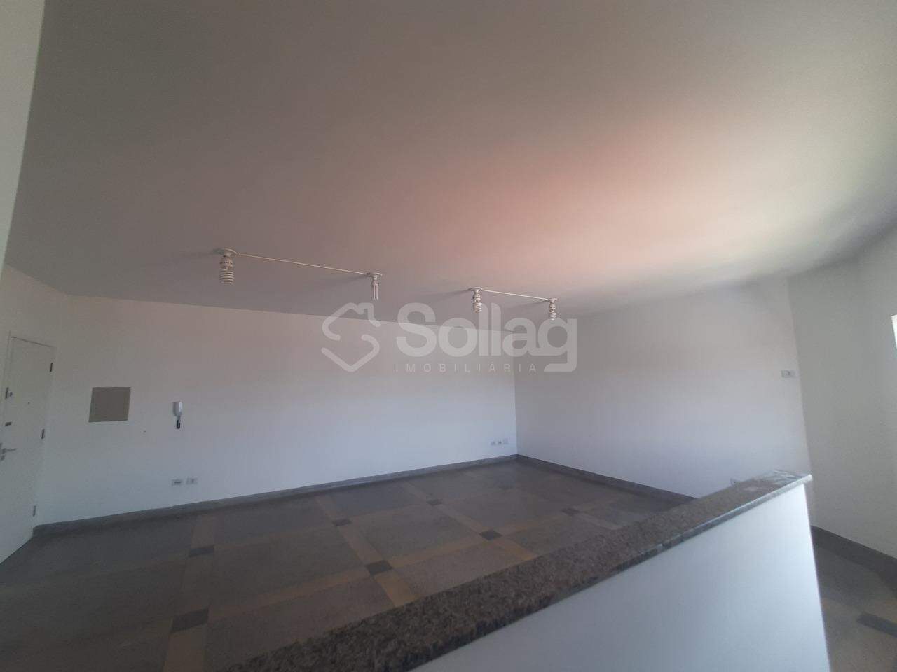 Sala para aluguel no Centro: 