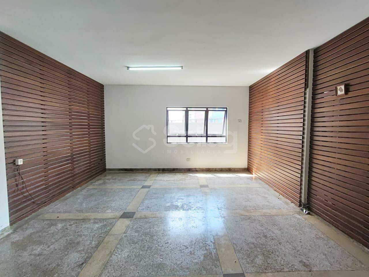Sala para aluguel no Centro: