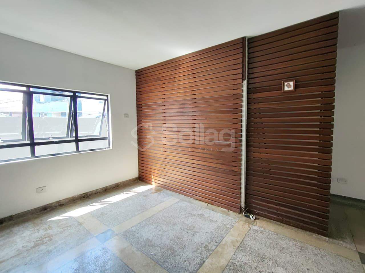 Sala para aluguel no Centro: 