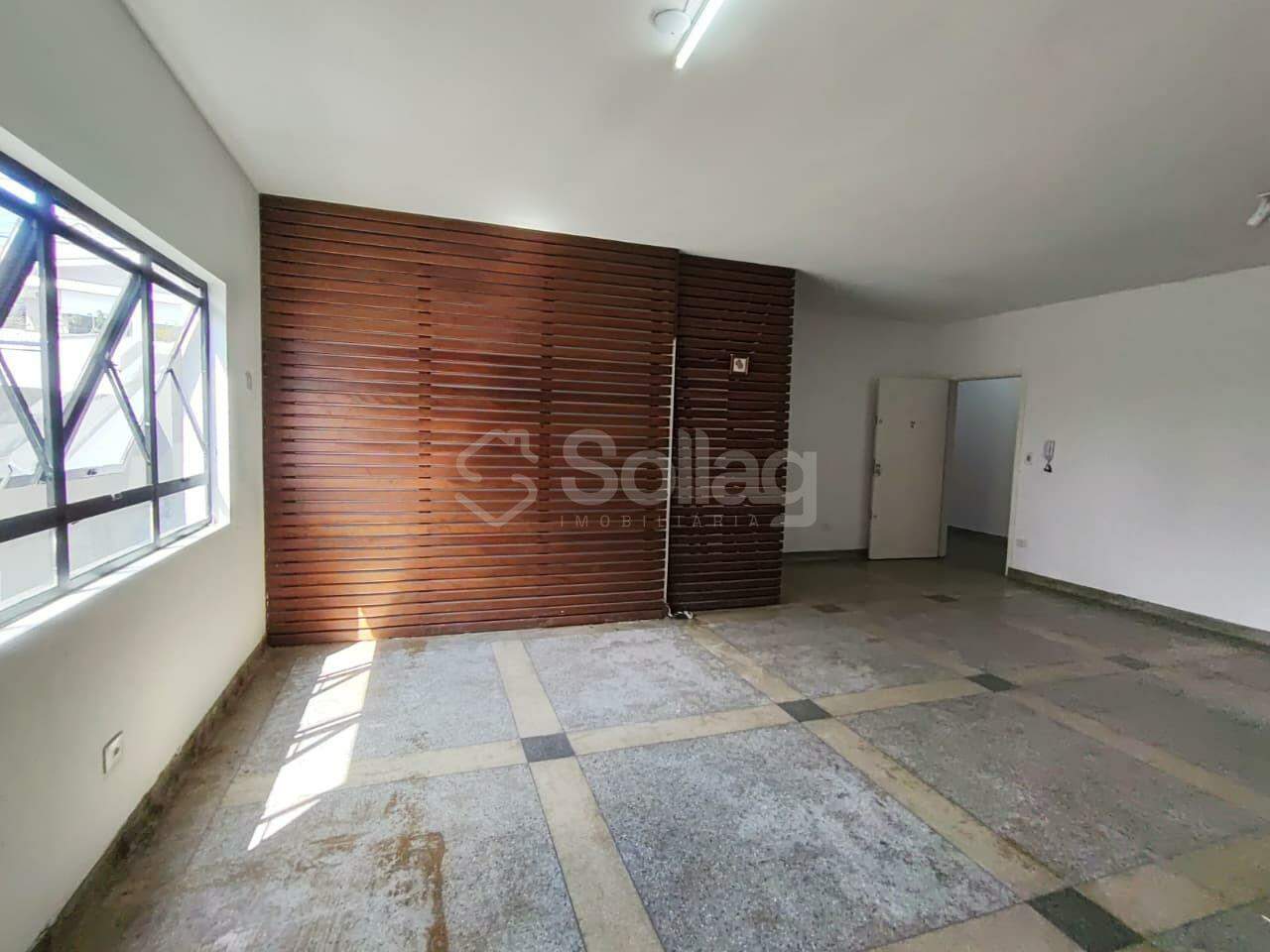 Sala para aluguel no Centro: