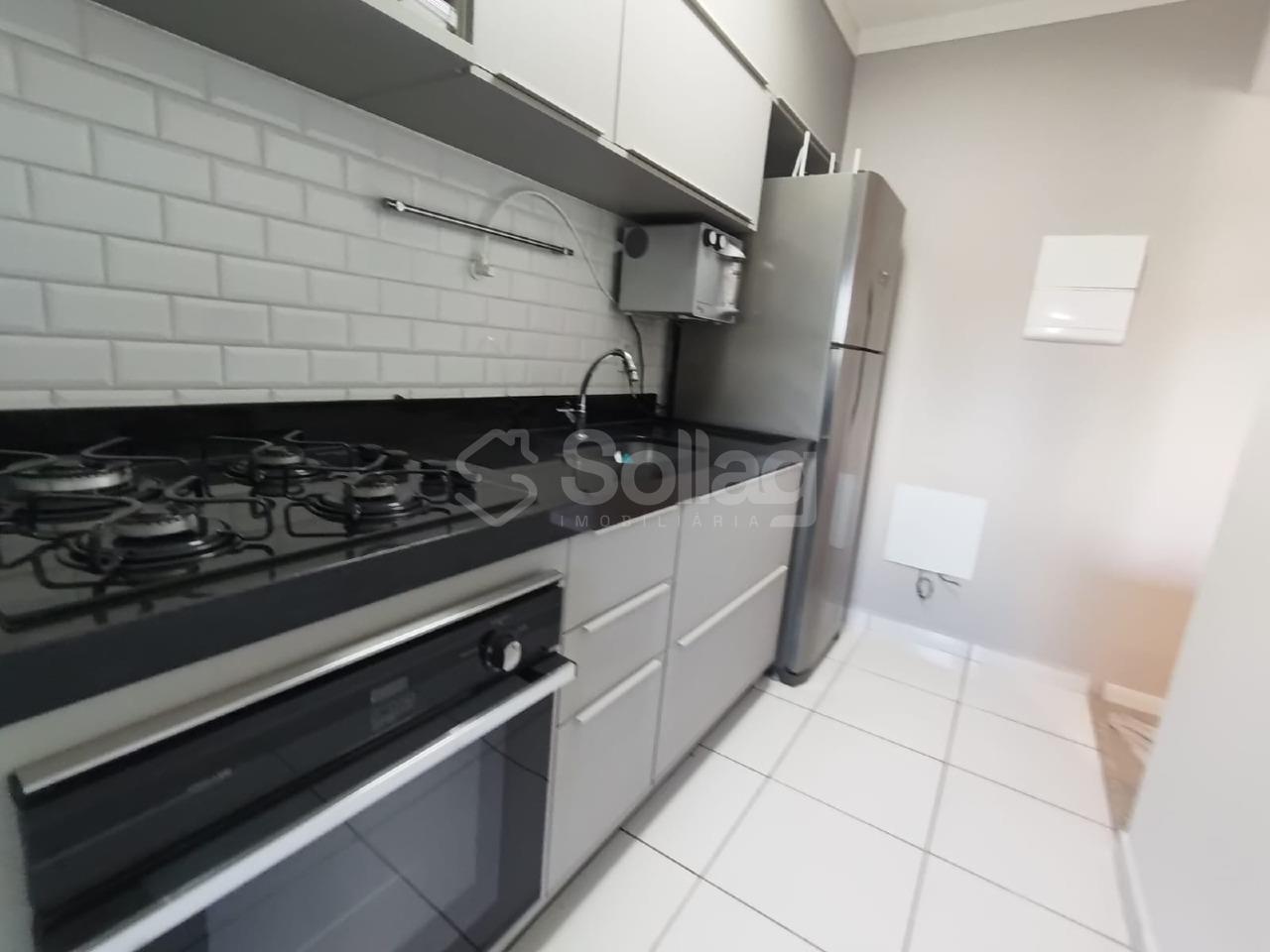 Apartamento para aluguel no Pinheirinho: 