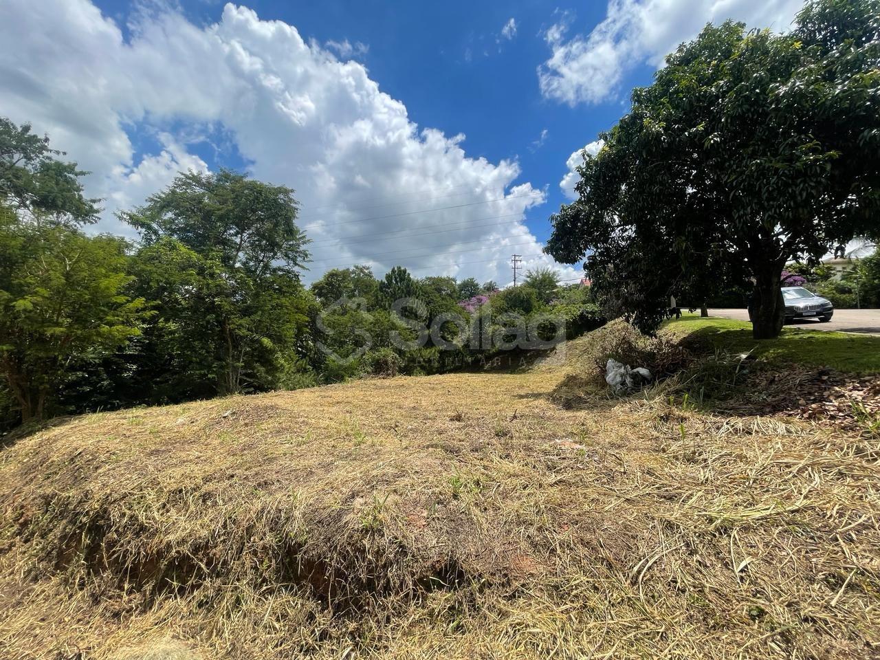 Terreno em condomínio à venda no Condomínio Bosque das Araras: 