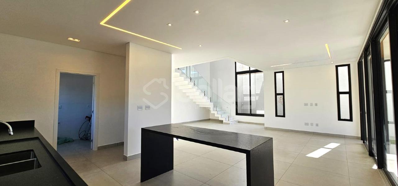 Casa em condomínio à venda no Condomínio Recanto dos Paturis: 