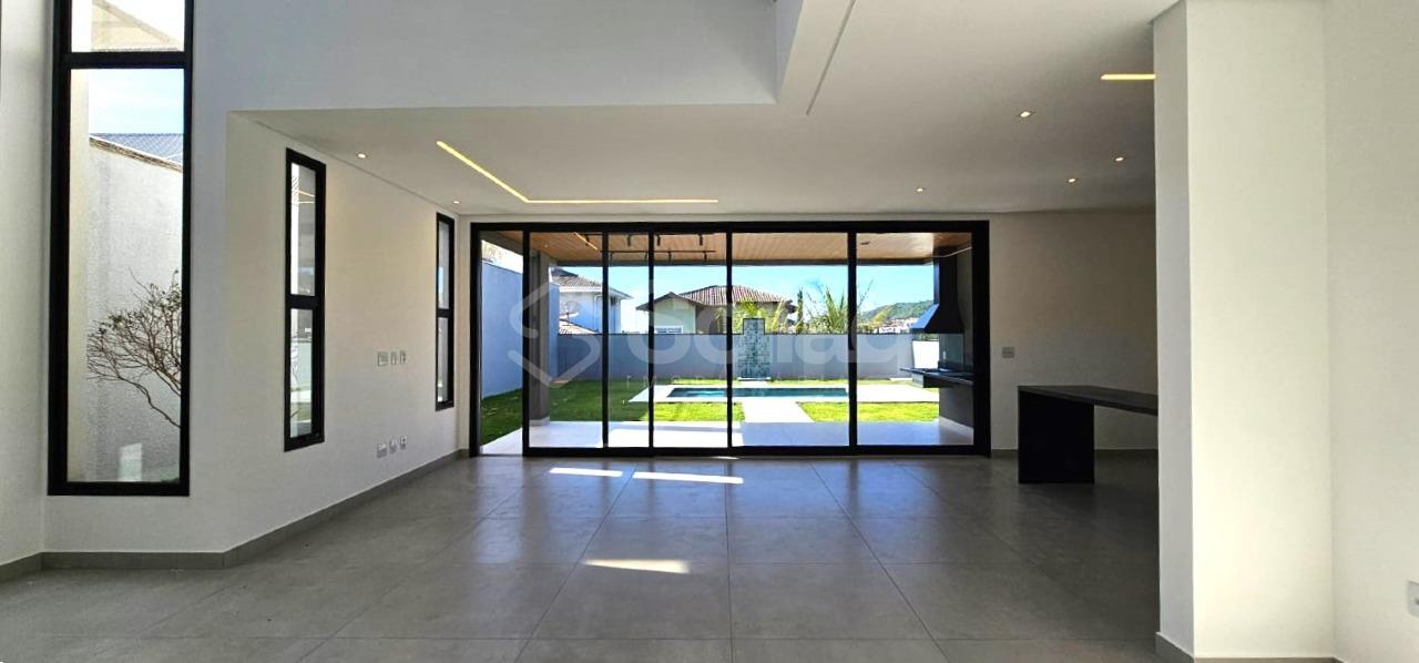 Casa em condomínio à venda no Condomínio Recanto dos Paturis: 