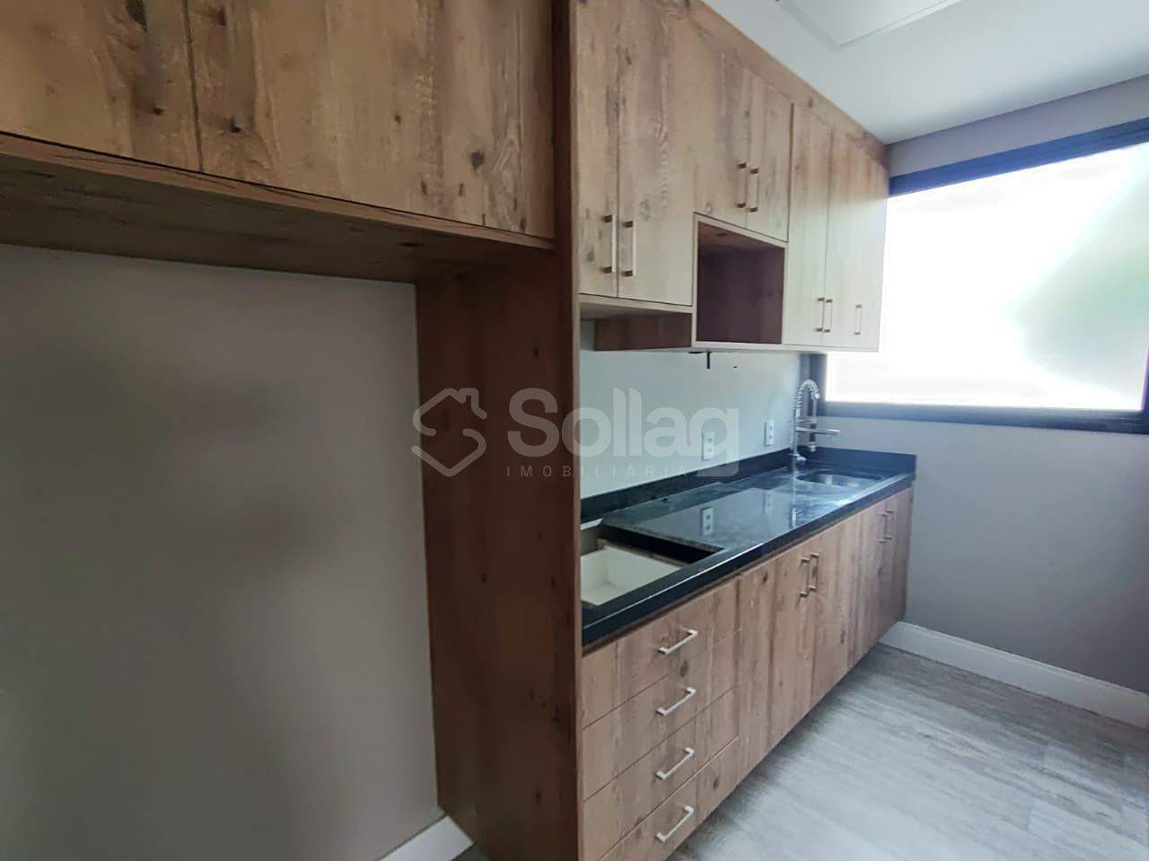 Sala para aluguel no Centro: 